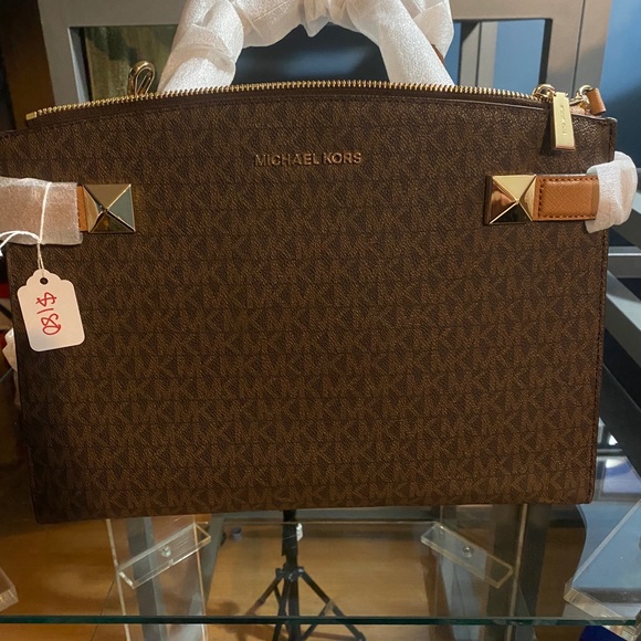 Michael kors purses - Picture 8 of 9